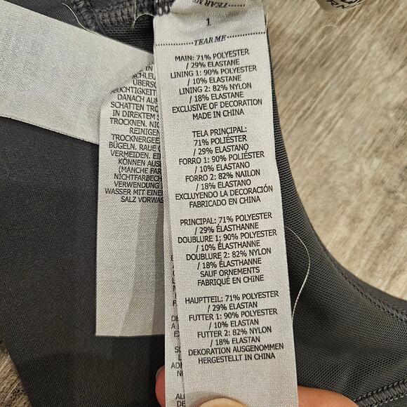 Lorna Jane Sports Bra Womens Size XS Amy Maximum Support Compress & Compact Grey - Picture 8 of 9